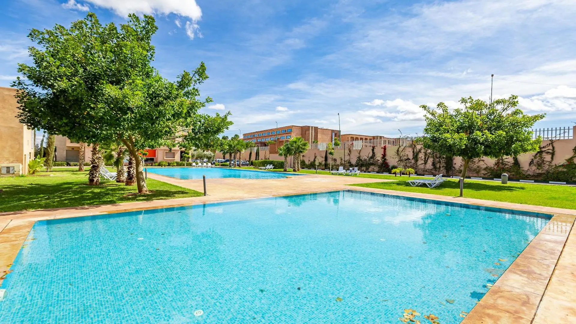 Apartamento Confortable, Resid Privee, Rdc, Piscine, Bd Med6 Marraquexe